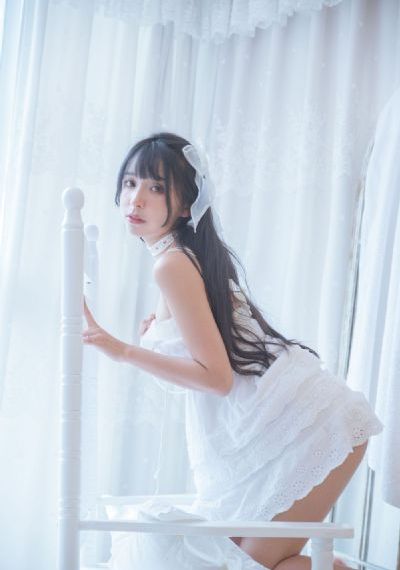 撞破了父亲和情人的偷情场景-中文字幕欧美成人在线