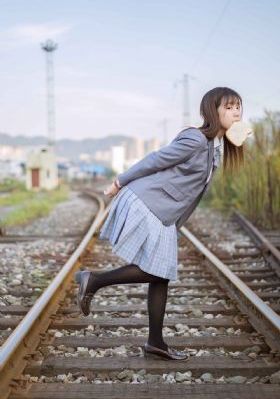 波野结衣一区二区三区高清-人人影视视频全集