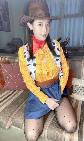 三级四级全黄60分钟观看-国语字幕高清迅雷下载