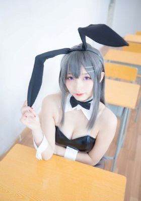 亚洲色偷偷综合亚洲AV78-理论片日本电影免费